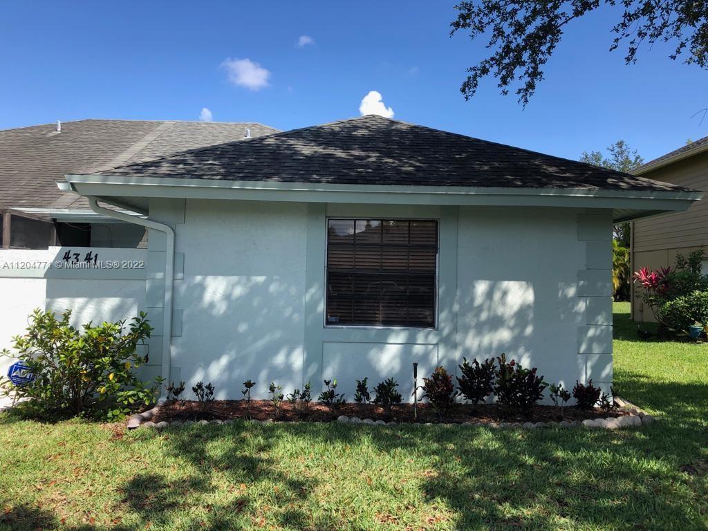 Primary Photo - 4341 NW 120th Ln