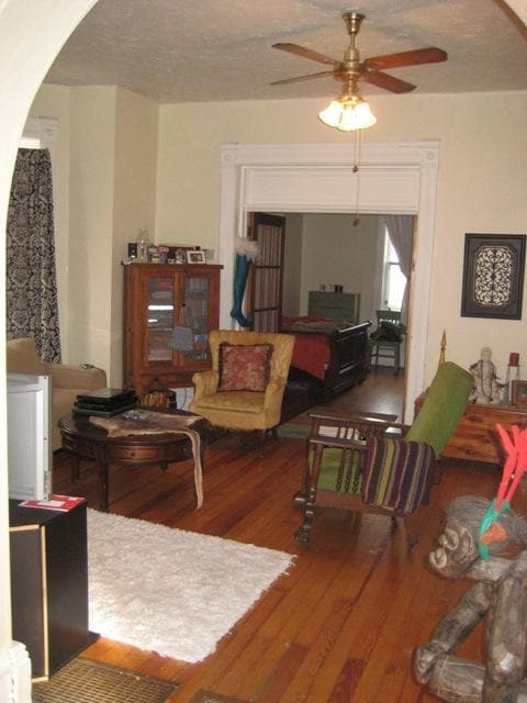 Building Photo - 40 E Ellsworth Ave