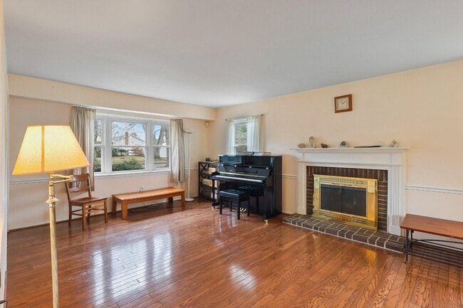 Foto del edificio - 4228 Pageant Ln