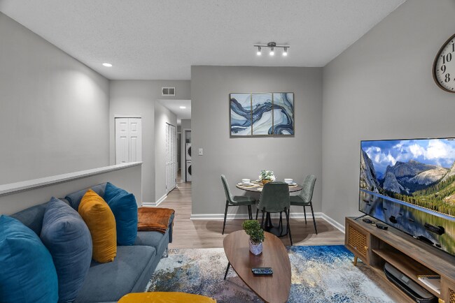 Foto del edificio - 4341 Swan Ave