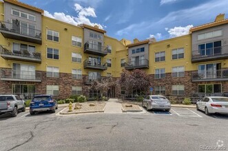 Building Photo - 9019 E Panorama Cir