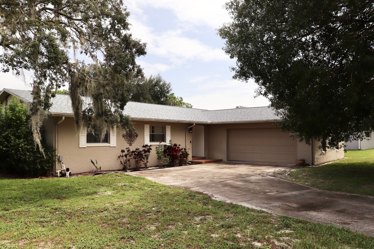 34526 Sparkling Dr, Sebring, FL 33870 - House Rental in Sebring, FL ...