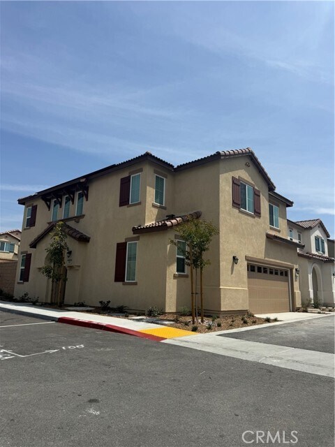 Foto del edificio - 6331 Sierra Vis Ln