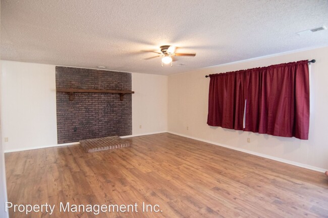 Building Photo - 3 br, 2 bath House - 317 S. Delaware