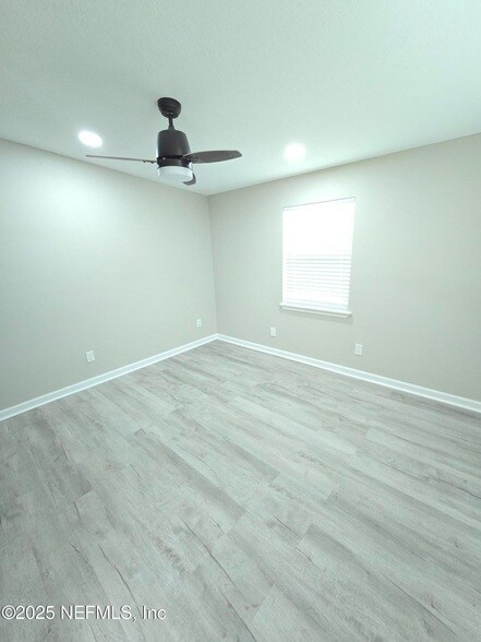 Foto del edificio - 4106 Lockhart Dr