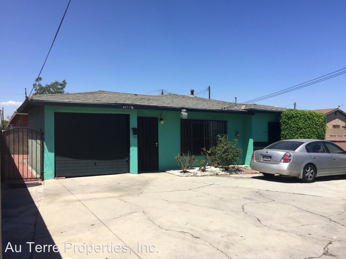 Primary Photo - 4811-4815 Santa Ana St