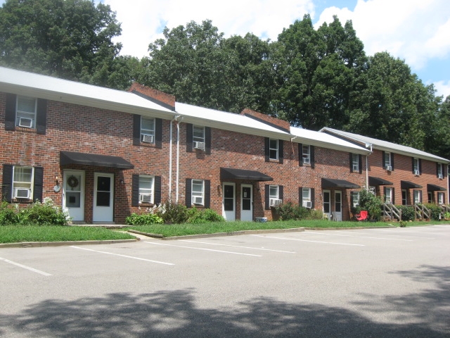 Powhatan Apartments