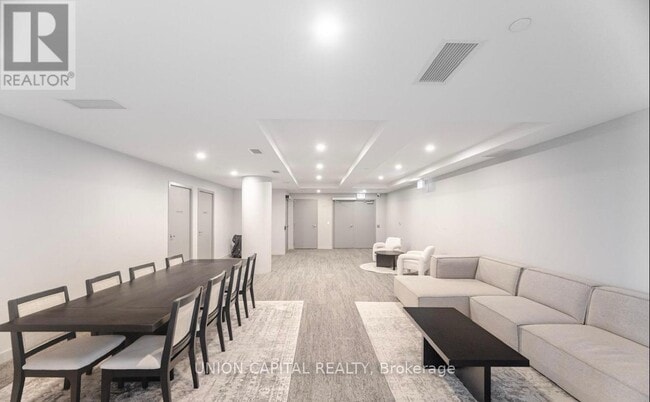 Building Photo - 859-859 The Queensway