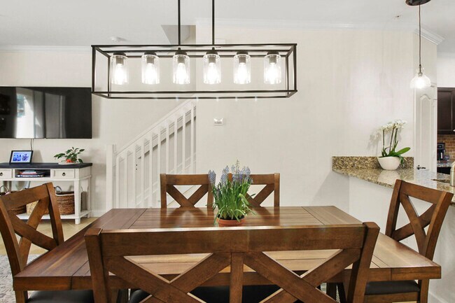 Building Photo - 9582 SW Purple Martin Way