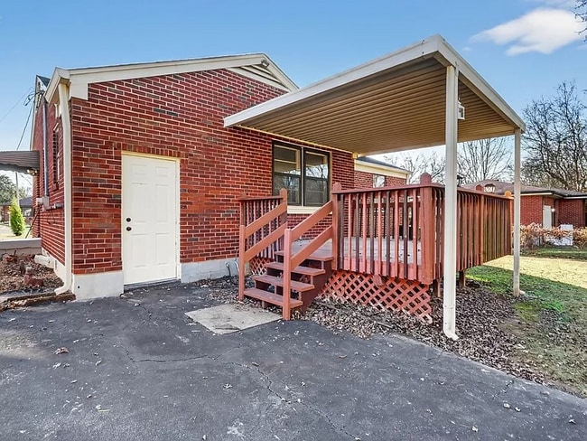 Building Photo - 2718 Mckeige Ct