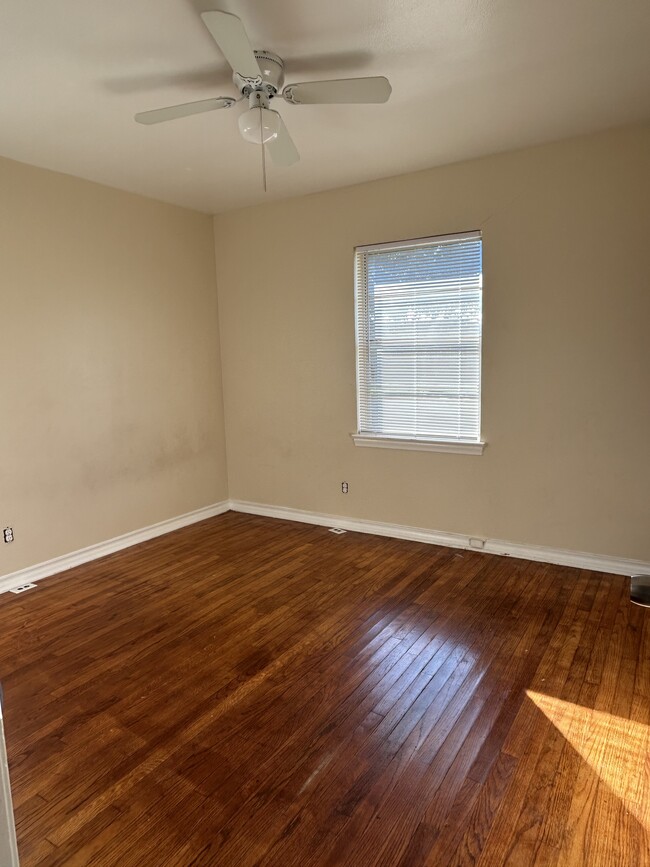 Bedroom - 2314 Meadow Ln