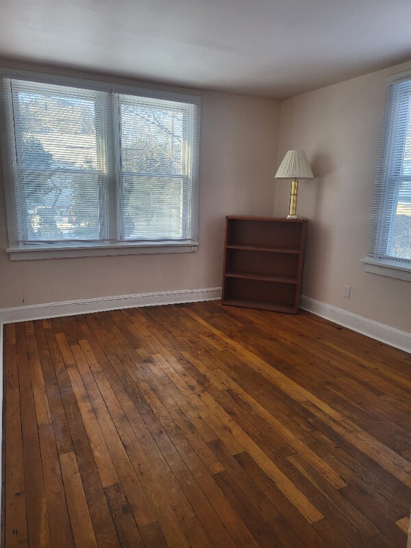 Foto del edificio - 119 E Mt Airy Ave