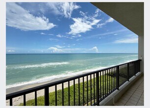 Building Photo - 800 Ocean Dr
