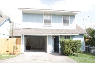 Building Photo - 5400 Sheldon St