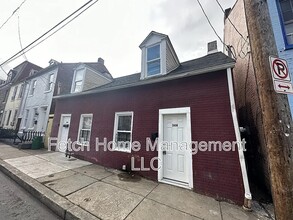 Building Photo - 346 Beaver St