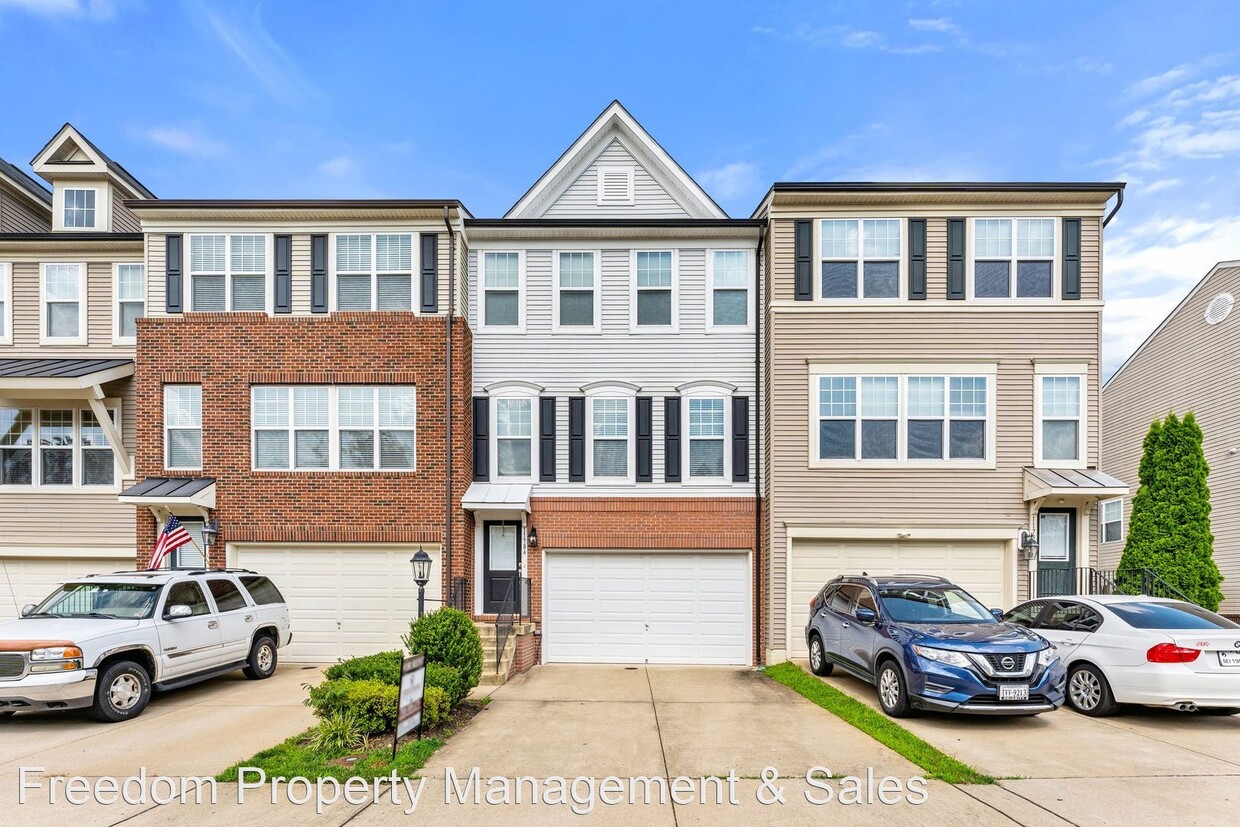 Foto principal - 3 br, 2.5 bath House - 11784 Lake Baldwin Dr.