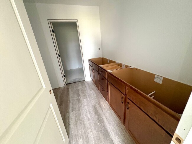 Foto del edificio - Newly Built 3 Bedroom Duplex in Irvine Acres!
