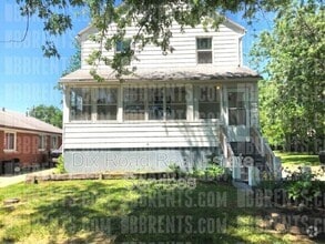 Building Photo - 2237 Nomad Ave