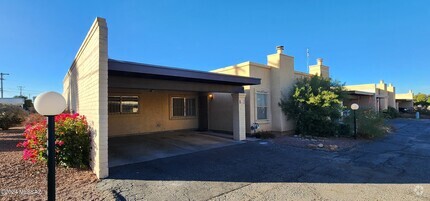 Building Photo - 1173 N Sonoita Ave