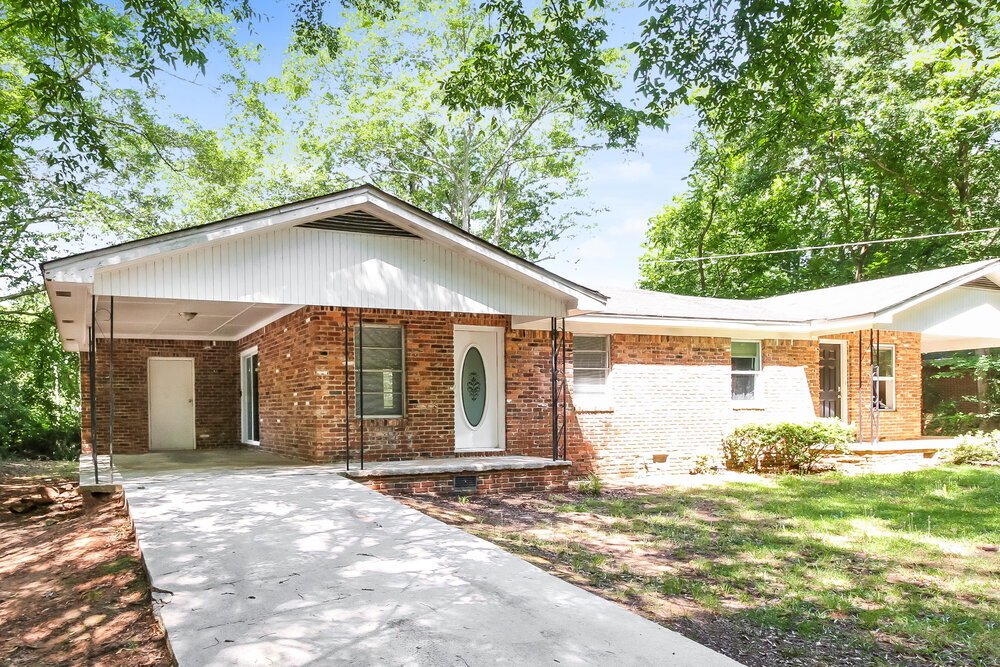 Primary Photo - 5141 Hillside Dr NW