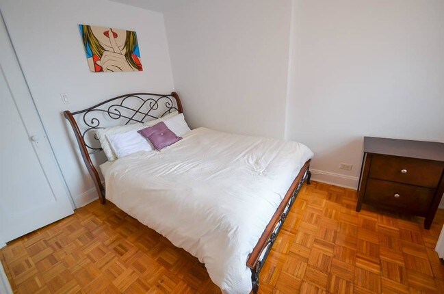 Foto del edificio - 589 1ST Ave