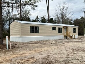 Building Photo - 101 Donna Gayle Cir