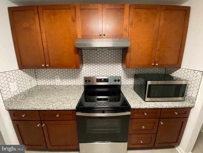 Building Photo - 7516 Snowpea Ct