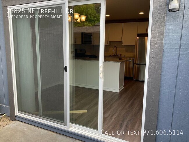 Foto del edificio - 23825 NE Treehill Dr