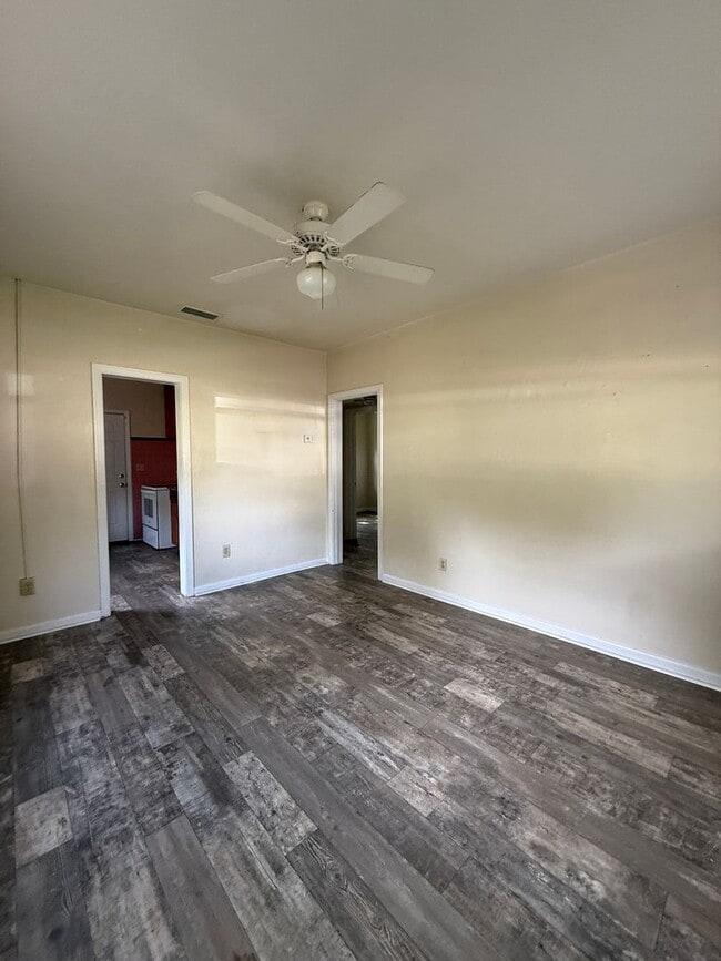 Foto del edificio - Charming 2-Bedroom Home — Available Now at 1228 Riverbank Court, Jacksonville, FL