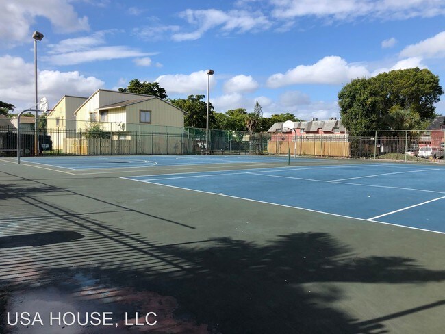 Foto del edificio - 3 br, 2 bath House - 5946 NW 21 ST #51E