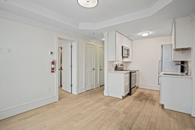 Photo - Bright Two-Bedroom in Columbia Heights | Pet frienldy! Apartment