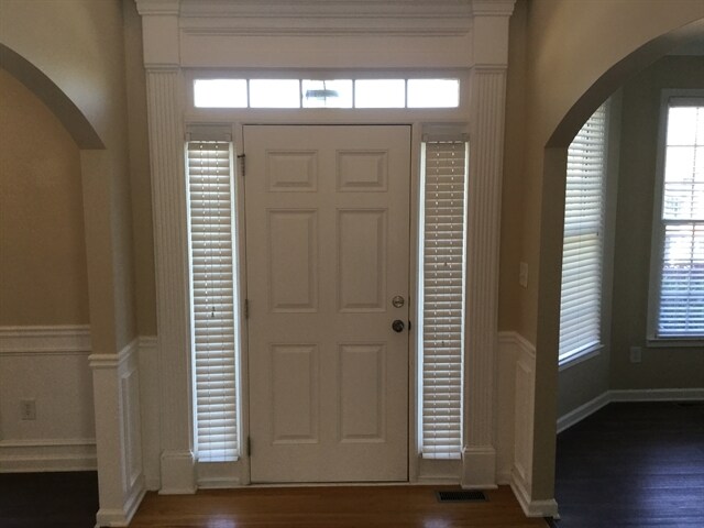 Building Photo - 3063 Grove View Court