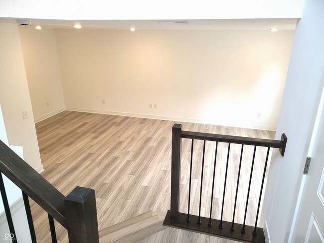 Building Photo - 13721 Gatsby Dr