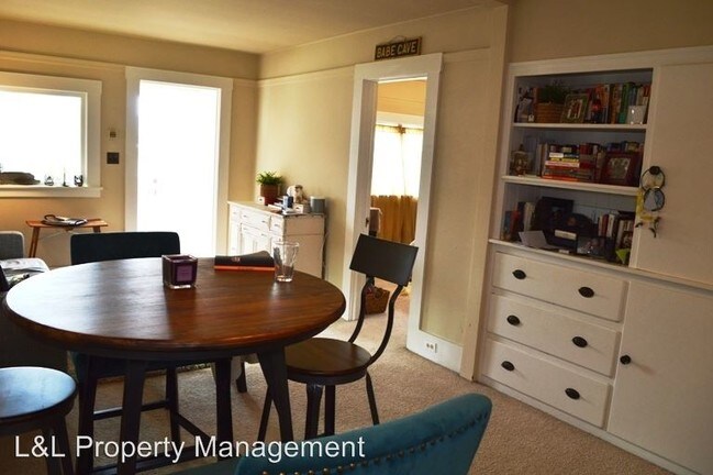 Foto del edificio - 2 br, 1 bath Apartment - 411 Turney Street
