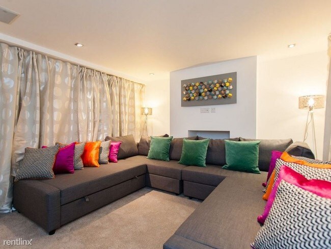 Foto del edificio - 780 Sea Spray Ln