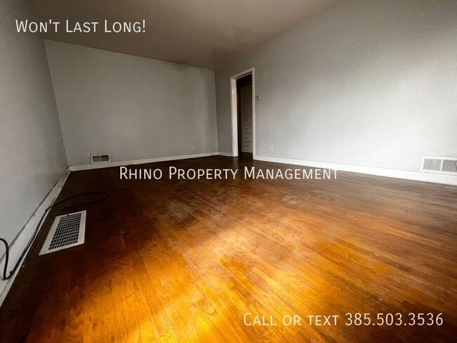 Building Photo - 2585 S 700 E