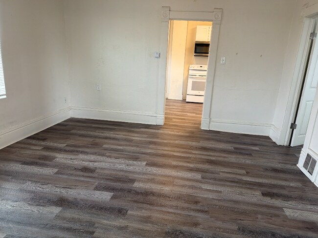 Foto del edificio - 2130 4th Ave