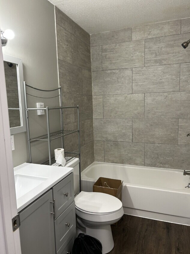 Foto del edificio - Updated apartment in Green Ridge, MO!