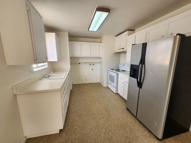 Foto del edificio - **Move In Speacial $100 Off 1st Month's Re...