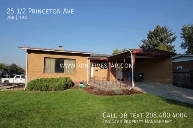 Primary Photo - Adorable Apartment Near ISU! Visit rentfiv...