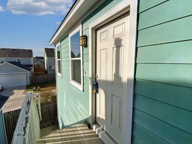 Building Photo - 1721 Arbor Knot Dr