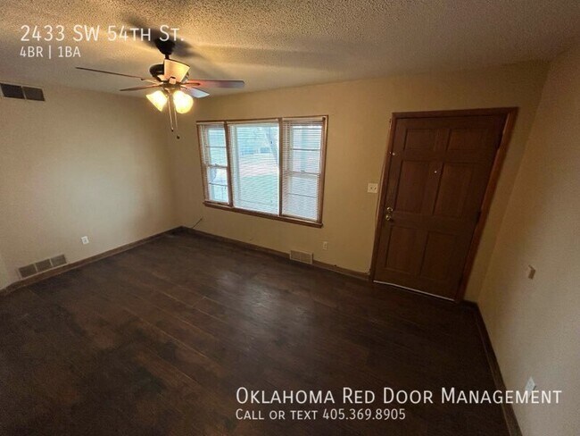 Foto del edificio - 2433 SW 54th St