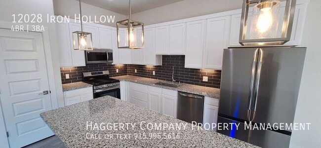 Building Photo - 12028 Iron Holw St