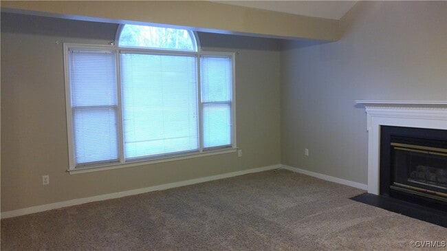 Building Photo - 7631 Kentucky Derby Dr