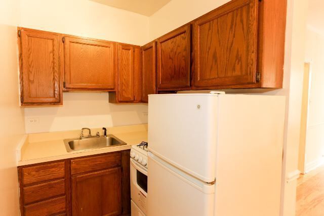 Foto del edificio - 516 W Melrose St