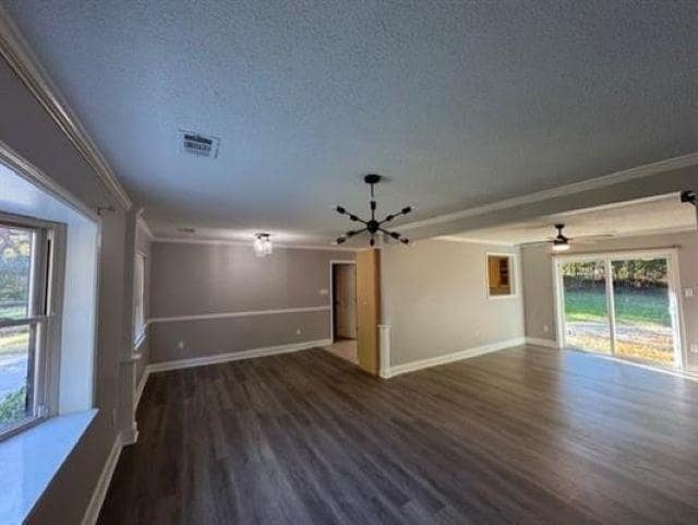 Foto del edificio - 10995 Dixon Robinson Dr