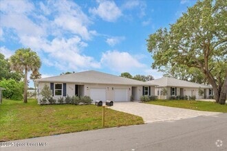 Building Photo - 176 Sunset Dr