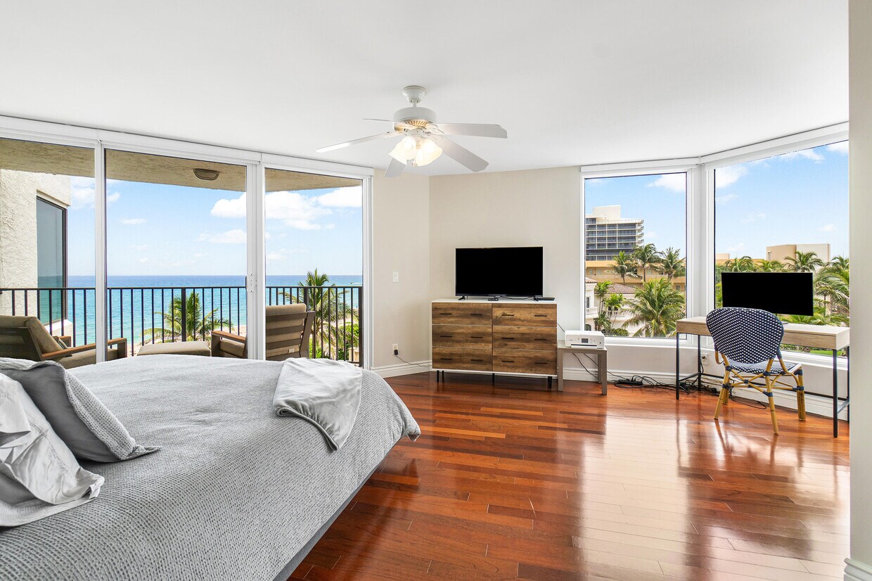 Primary Photo - 2575 S Ocean Blvd