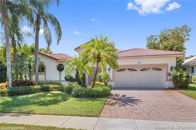 Primary Photo - 7674 La Corniche Cir