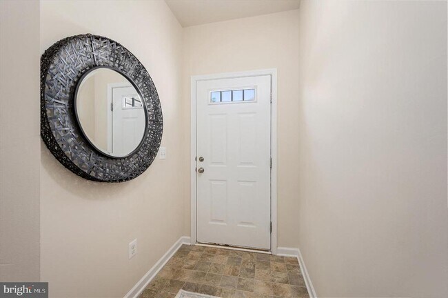 Foto del edificio - 203 Starry Way Dr